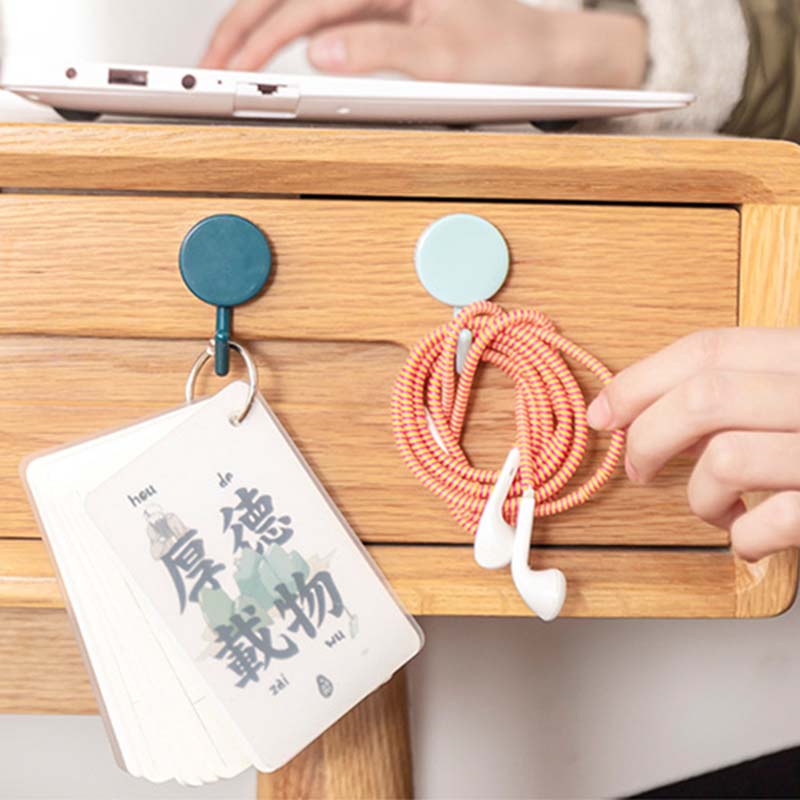 Móc Treo Tường Tiện Lợi Cho Phòng Ngủ Gia Đình