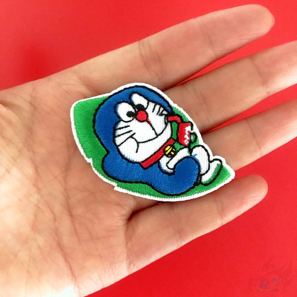 Miếng dán trang trí quần áo hình Doraemon dễ thương