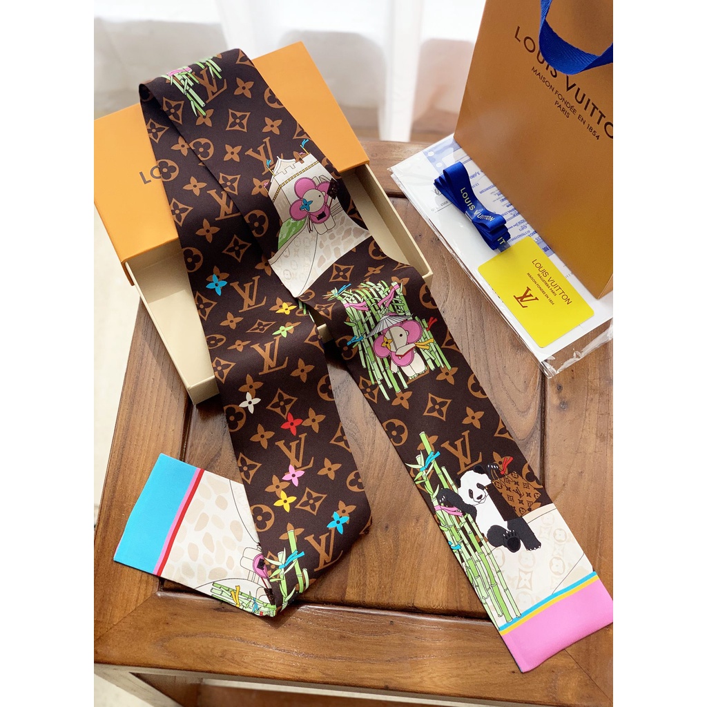 Khăn Quàng Cổ / Xách Tay Bằng Ruy Băng Lụa Họa Tiết Linh Vật Thời Trang 2022 Cho Nữ