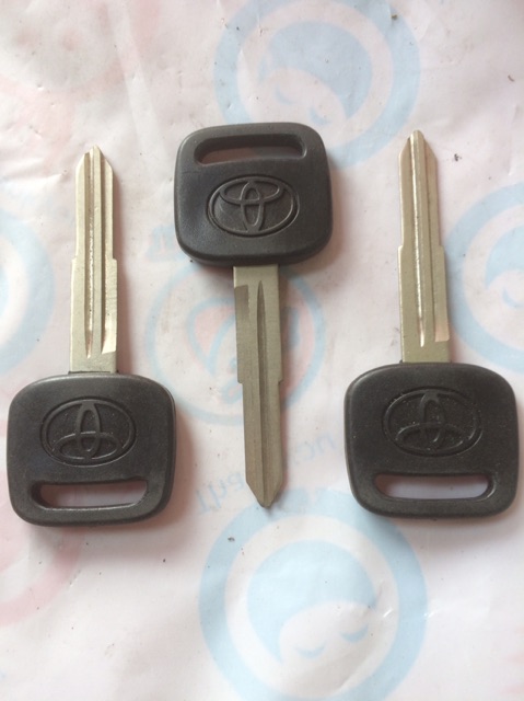 Combo 3 phôi chìa khoá Ô.tô ( rảnh phải )