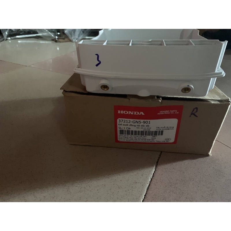 Đế dưới đồng hồ xe máy dream chính hãng honda