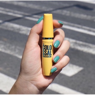 Mascara maybeline vàng 7x