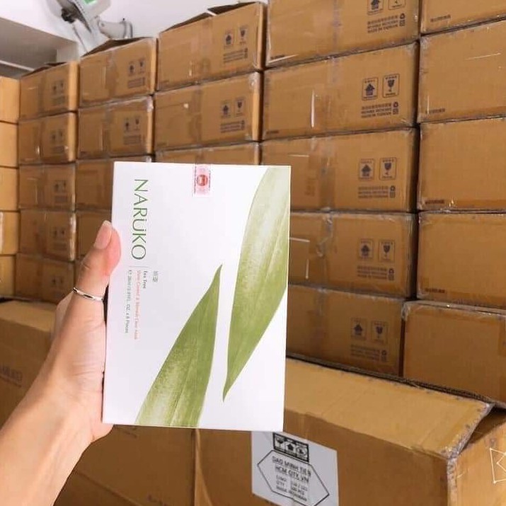 Hộp 8 Miếng Mặt Nạ Kiểm Soát Dầu và Mụn Trà Tràm Naruko Tea Tree 26ml/miếng