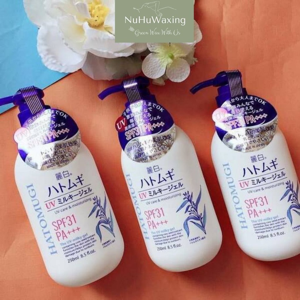 Sữa dưỡng thể chống nắng Hatomugi hạt ý dĩ 250ml