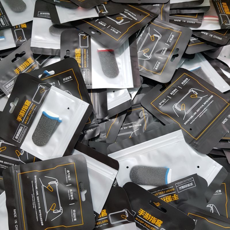 Găng tay chơi game