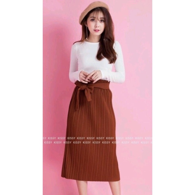 Hàng quảng châu..loại 1 chất thun mịn_from cực đẹp..hàng y hình lun nha các nàng_Freesize...hàng còn màu nâu rất đẹp