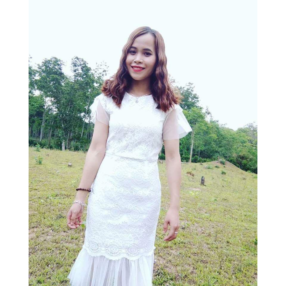 Đầm dự tiệc ren ôm body quý phái bậc nhất