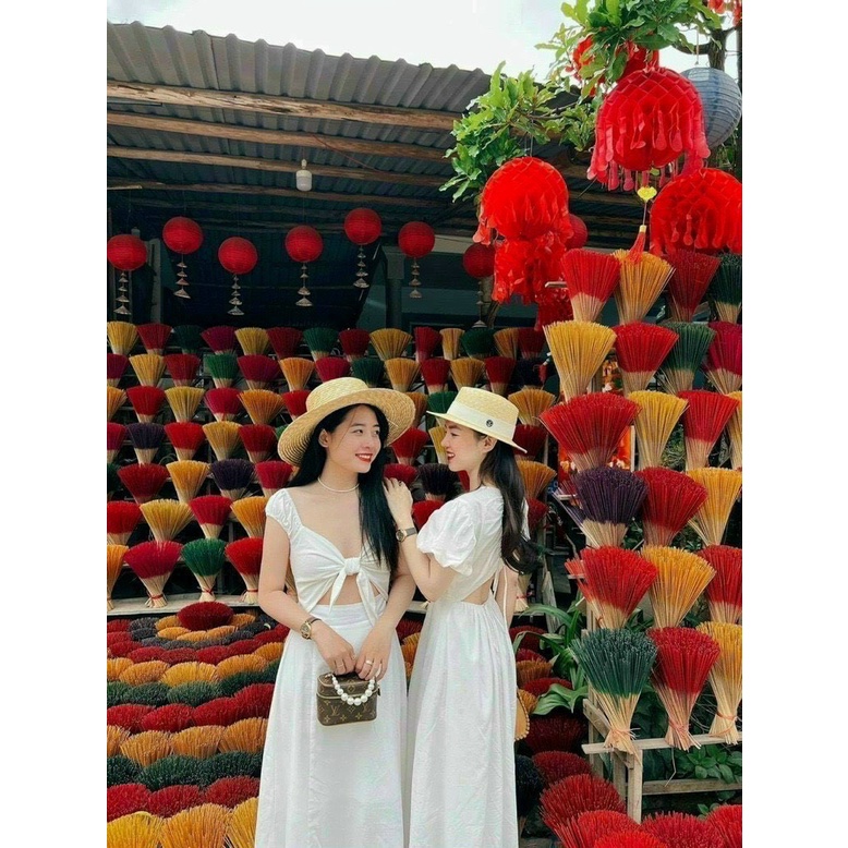 Đầm trắng đi biển cut lưng nhẹ nhàng nên thơ phong cách XUKA DRESS