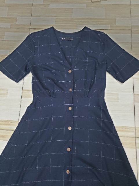 Đầm dáng dài  Edini