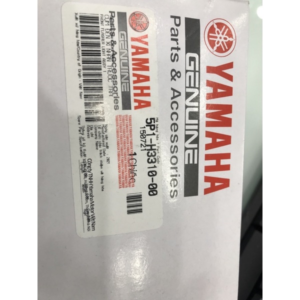 Cụm xi nhan trước trái chính hãng Yamaha dùng cho xe Novo4 - Yamaha town Hương Quỳnh