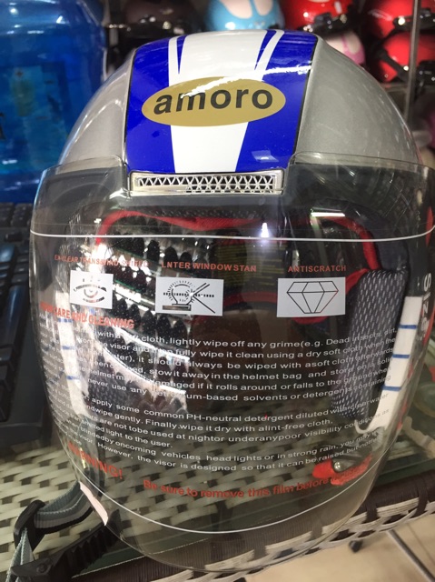Mũ bảo hiểm Amoro siêu nhẹ 239