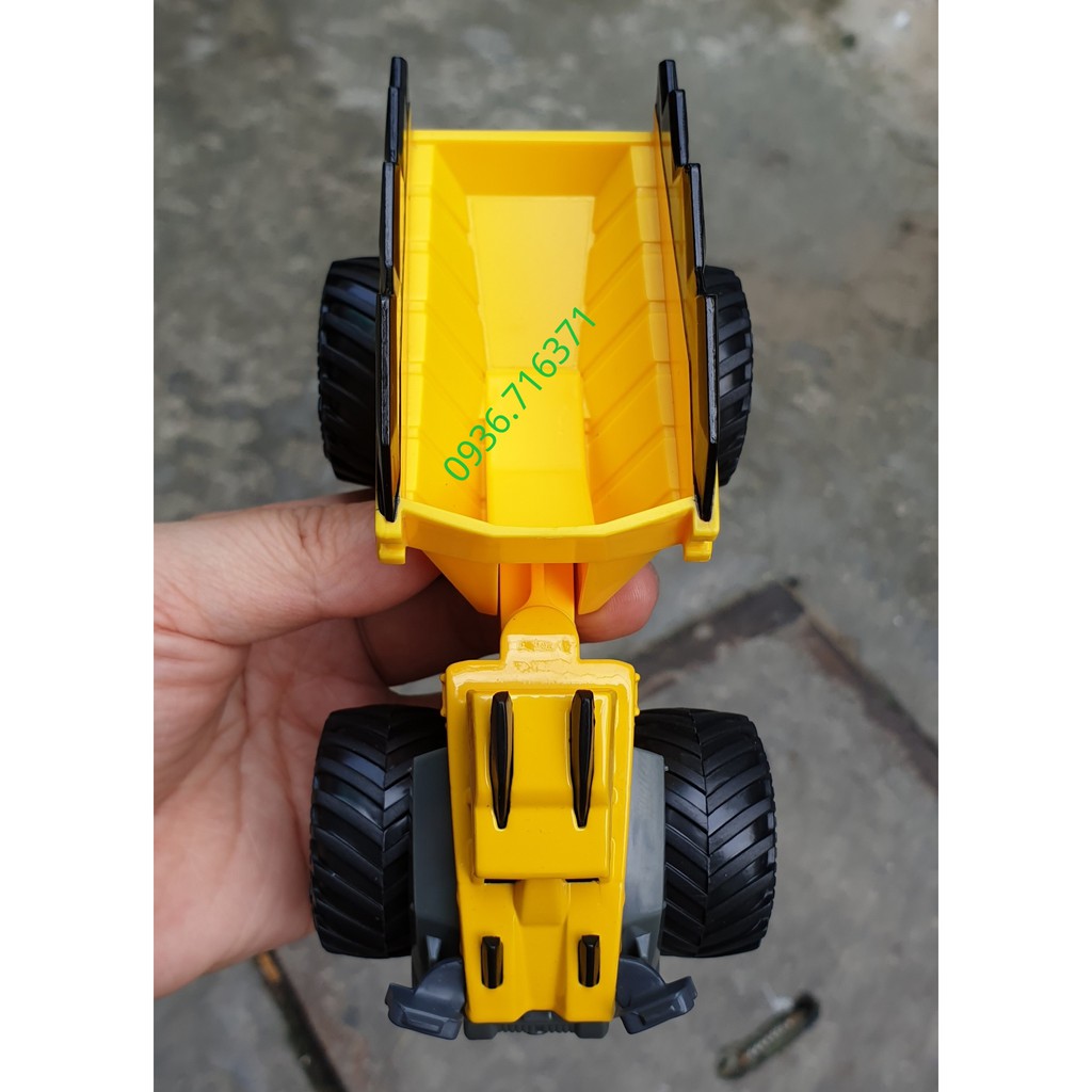 Mô hình xe Monter Jam Công Trình xe ben màu vàng cho bé hàng Spin Master Canada