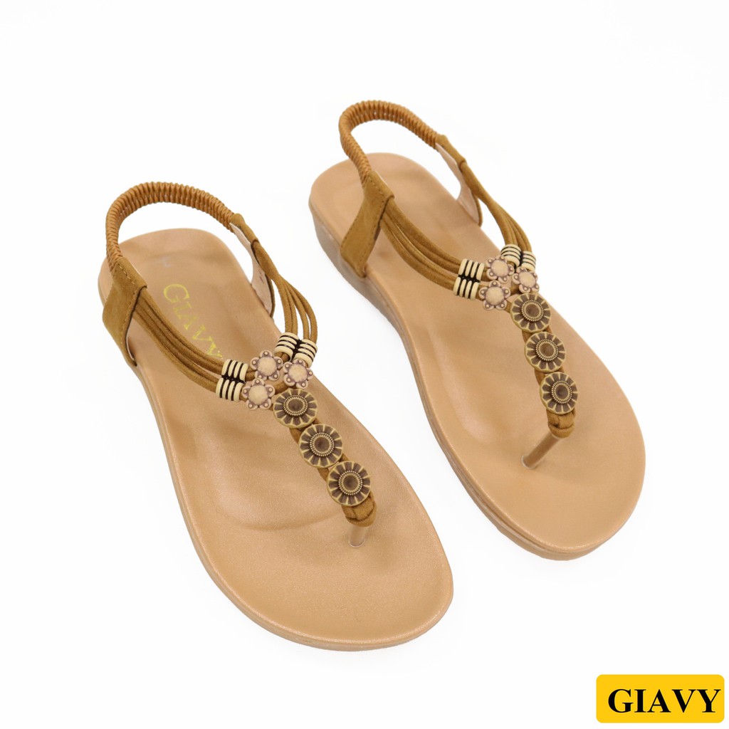 Sandal nữ GIAVY-Xăng đan quai kẹp kết hoa gỗ xinh xắn, quai hậu thun dễ mang SU H234 màu bò.