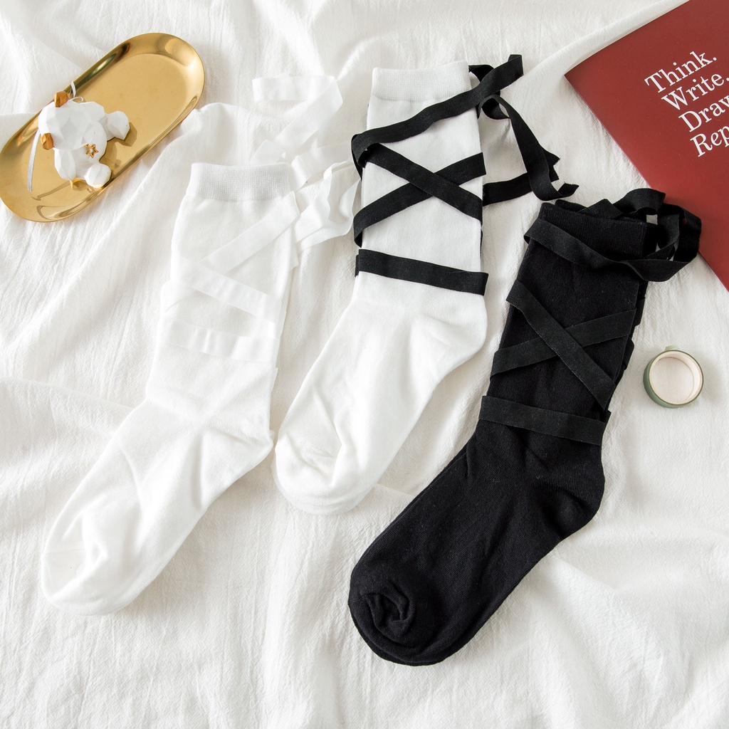 Vớ Ren Trắng Đen Phong Cách Lolita Nhật Bản Xinh Xắn