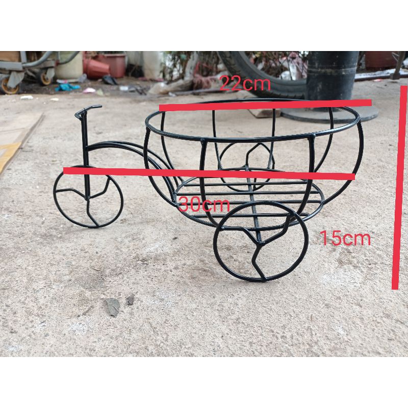 kệ sắt xe đạp để cây