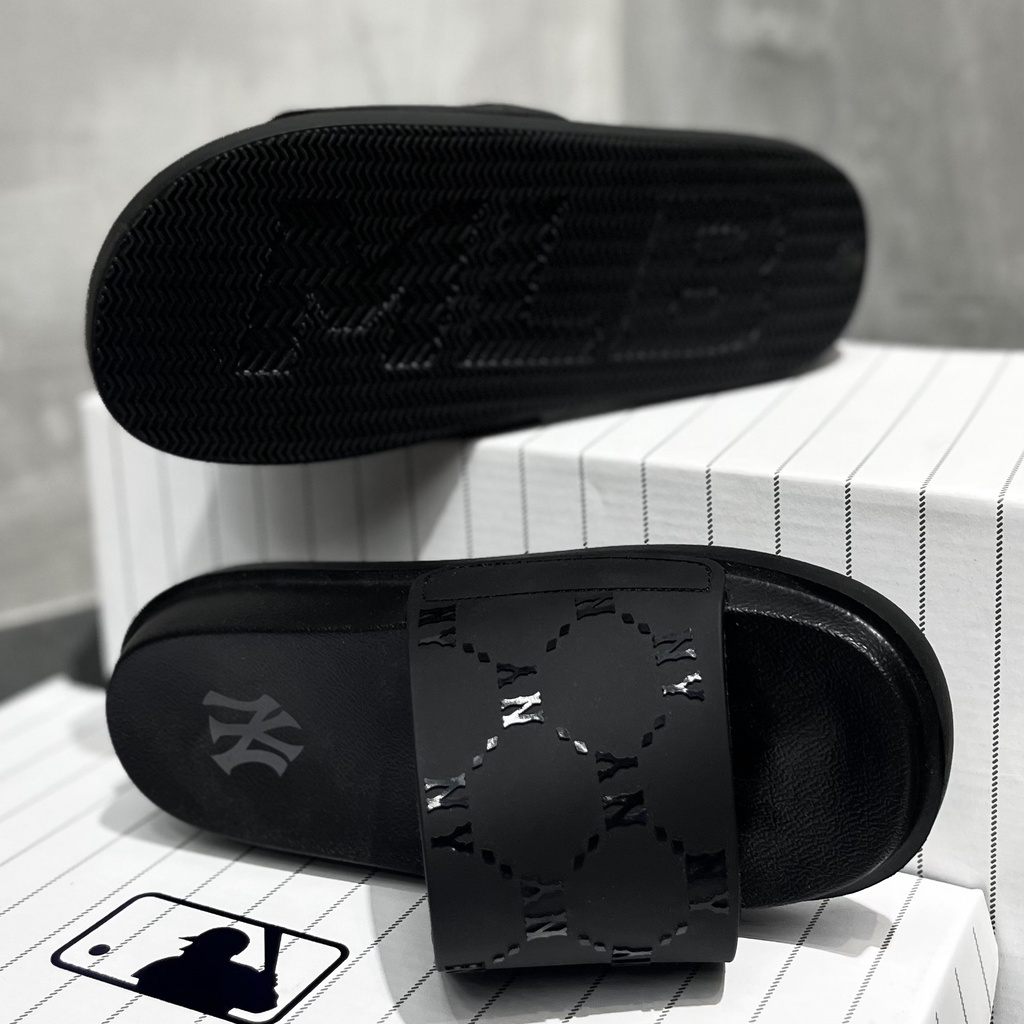 Dép MLB Chunky Mound Dia Monogram Đen/Trắng - 3ALPAC123