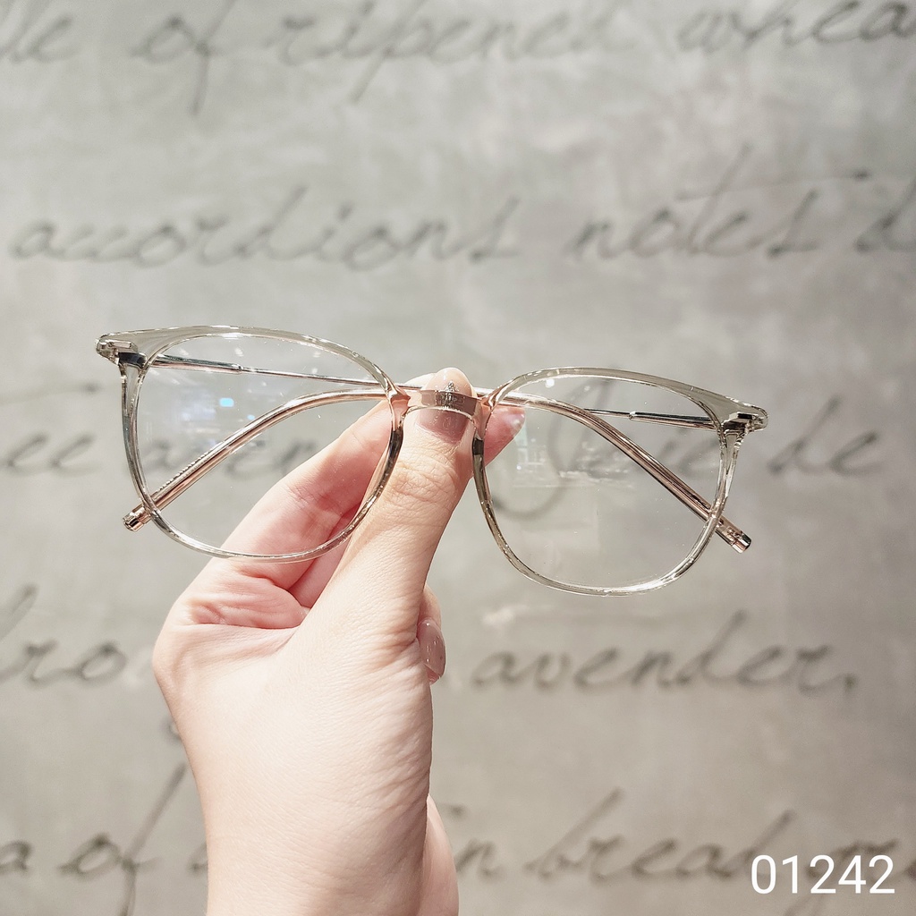 Kính nhựa tròn nam nữ LILYEYEWEAR chất liệu nhựa thanh mảnh màu sắc thời trang 01242