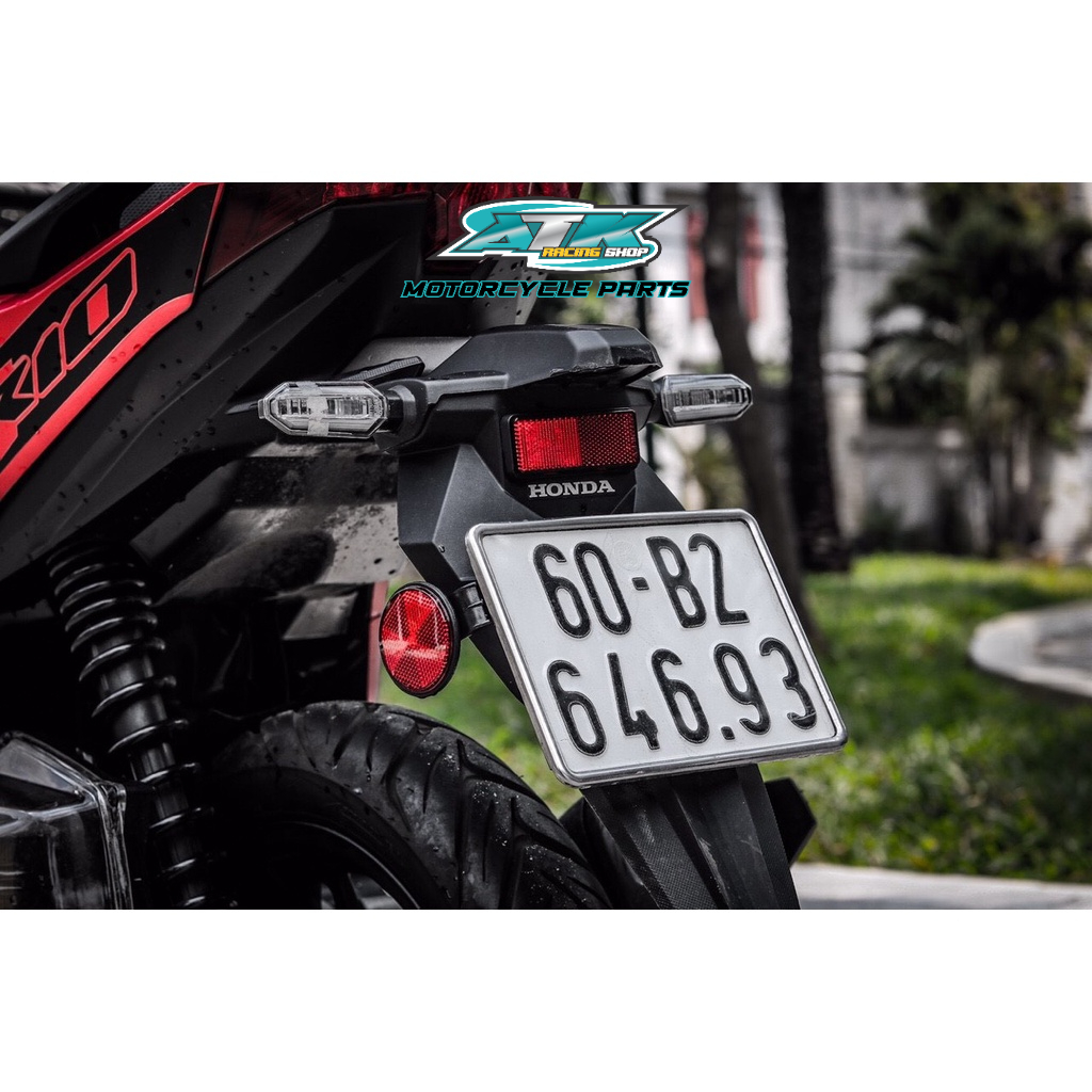 Mắt mèo phản quang thương hiệu zhipat giúp xe nổi bật hơn trong đêm tối, mang đến sự an toàn cho xe khi di chuyển trong