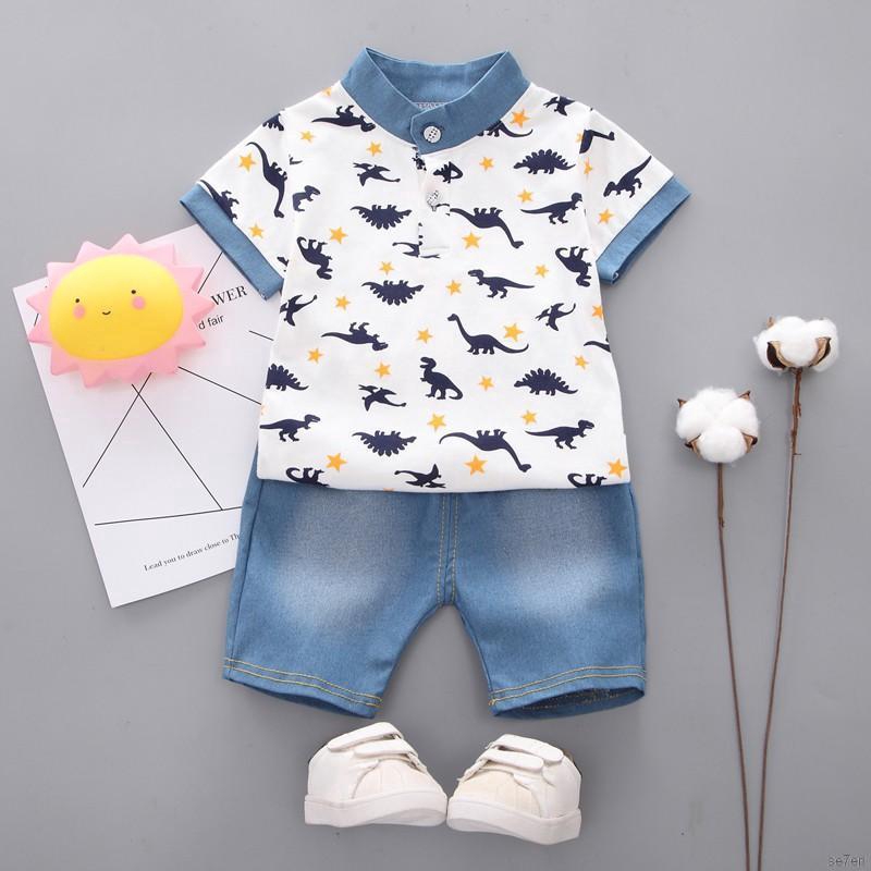 Bộ áo thun tay ngắn in hình khủng long và quần đùi dành cho bé trai