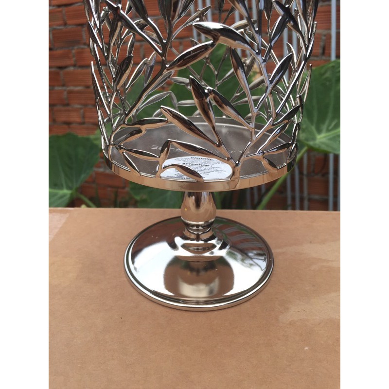 Chân đế đựng nến thơm BBW Bath & Body Works kiểu chiếc lá bóng