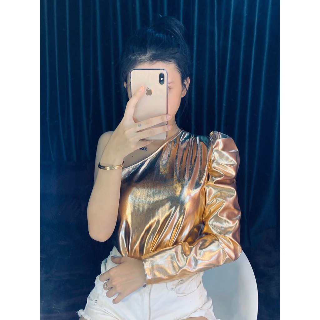 Áo lệch bờ vai chất thun nhũ siêu sang chảnh