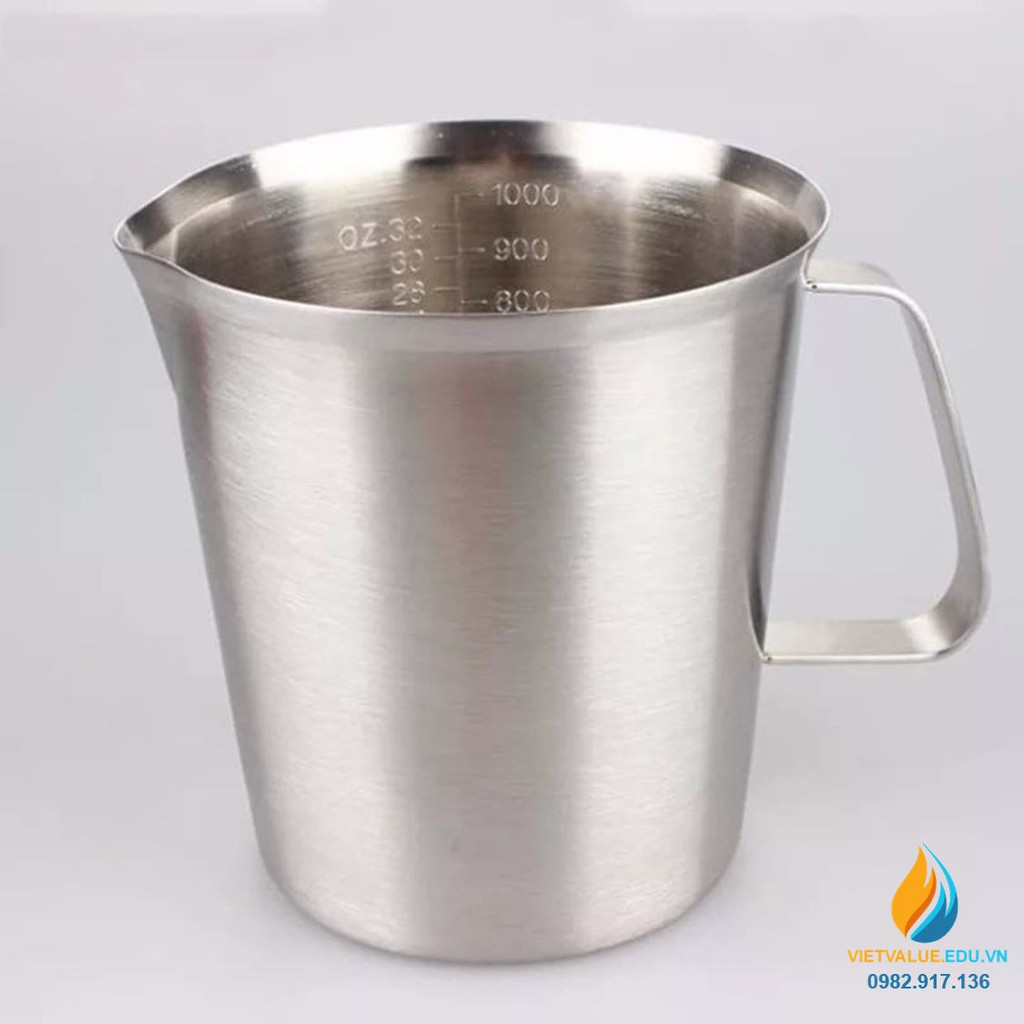 Ca inox 304 có chia vạch, có tay cầm, có mỏ, dung tích 1000ml