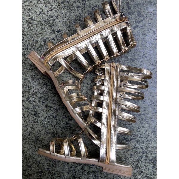 Giày sandal chiến binh cho bé