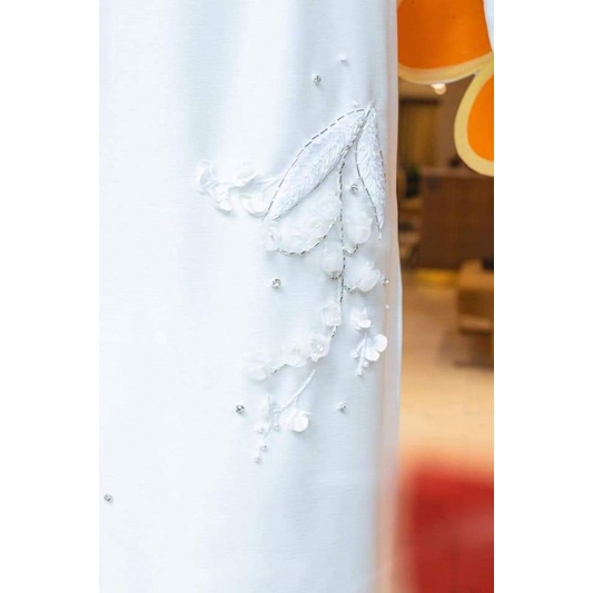 Áo dài trắng tây thi 2tà thêu thiết kế thủ công