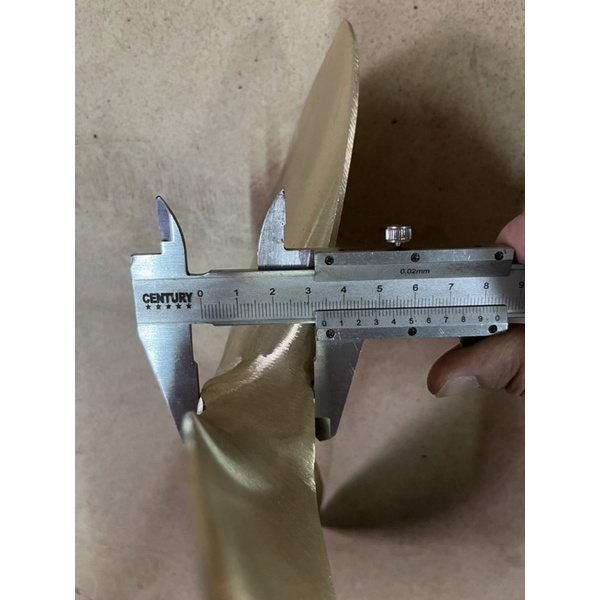 Chân vịt thau 3 tấc chân vịt đồng thau 3 cánh chạy trái