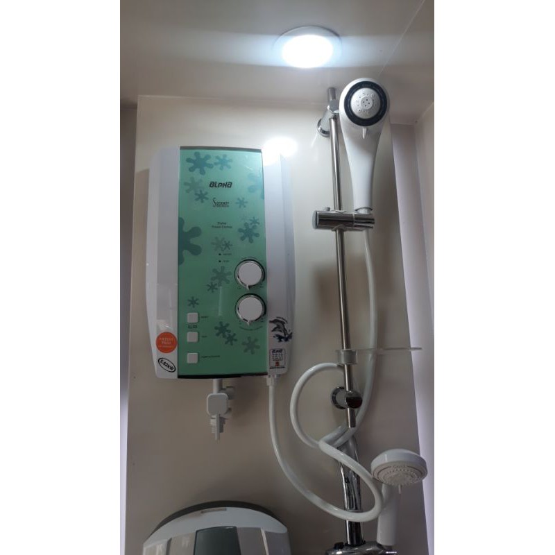 Van khóa nước máy tắm nước nóng panasonic  trực tiếp