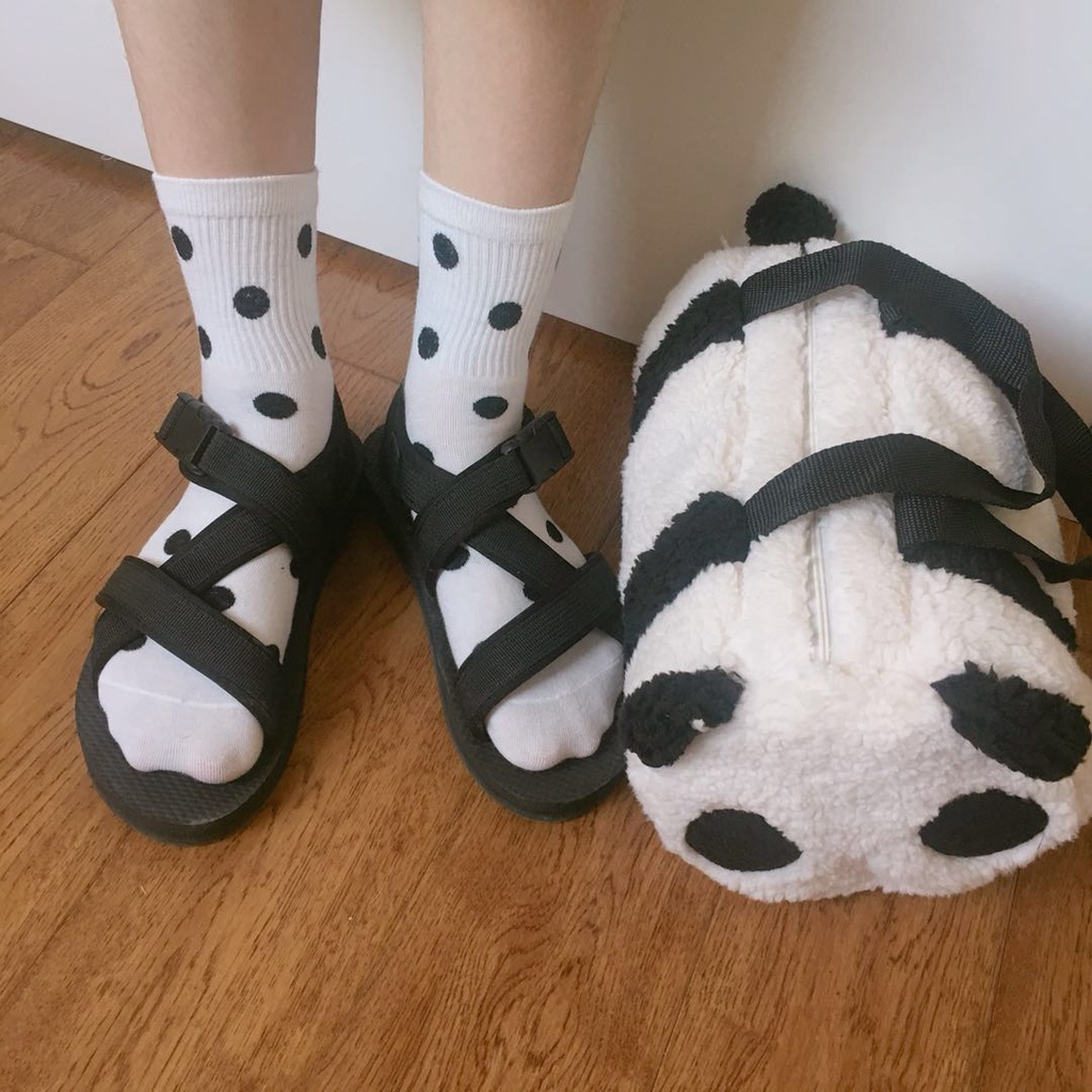 sandals đen (có sẵn size 37-38)