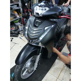 Mặt Nạ 3 Vạch Cho SH 2017-2018