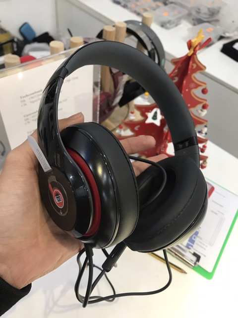 Tai nghe có dây chống ồn Beats Studio 2.0 likenew chính hãng