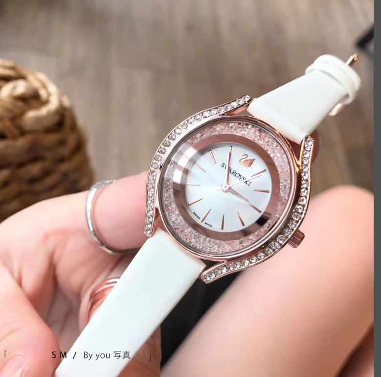 Đồng Hồ Đeo Tay Swarovski Dây Da Đính Kim Cương Cổ Điển Sang Trọng Cho Nữ