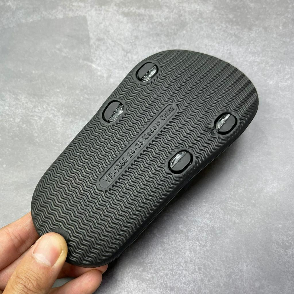 Dép lê cho bé trai PUG 2 màu chất liệu EVA