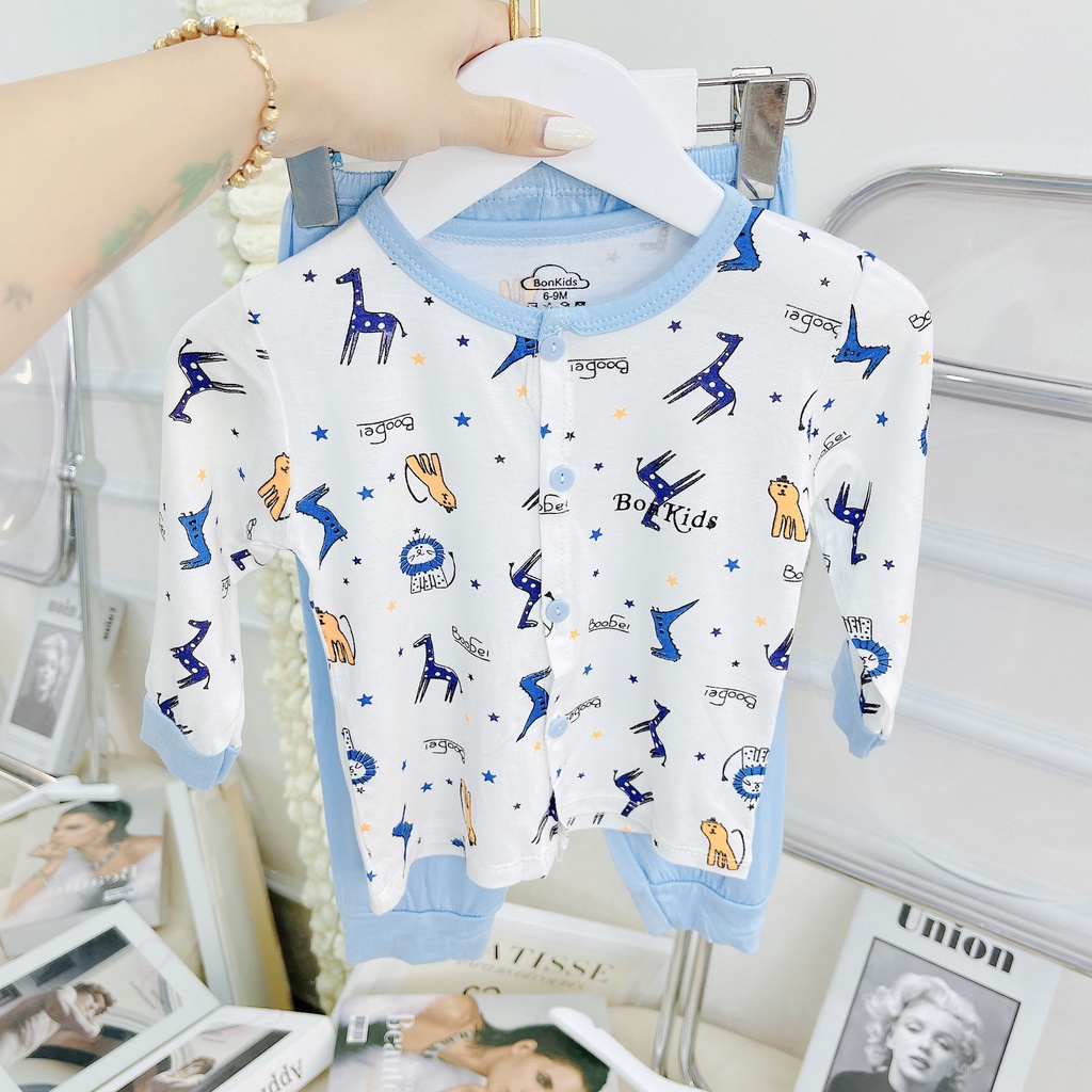 Bộ dài tay thun lạnh cao cấp cho bé sơ sinh 0-11kg, cài khuy giữa vải mềm mát - co giãn 4 chiều - BO100