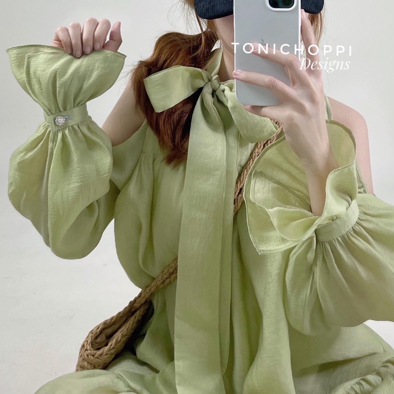 Set áo khoét vai cổ nơ tay bèo tiểu thư - ToniChoppi