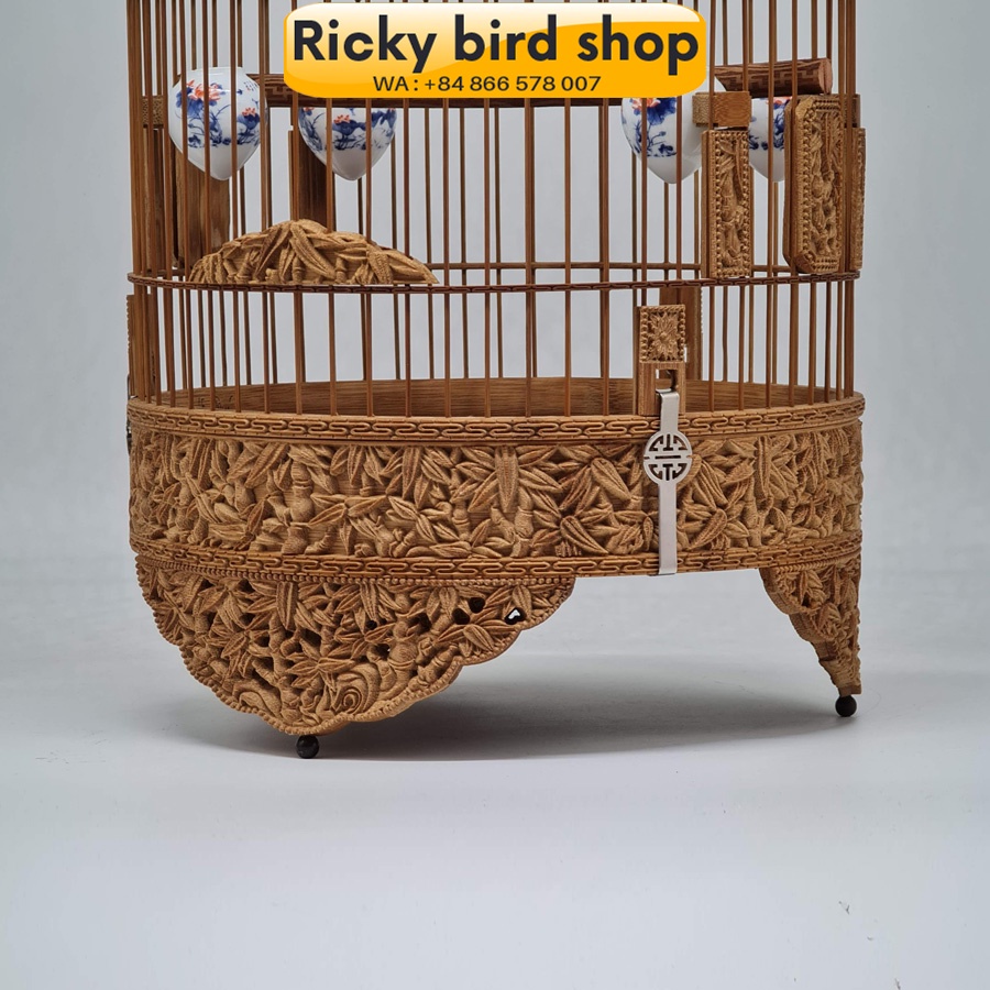 Lồng yến, chòe đất chạm Trúc lá