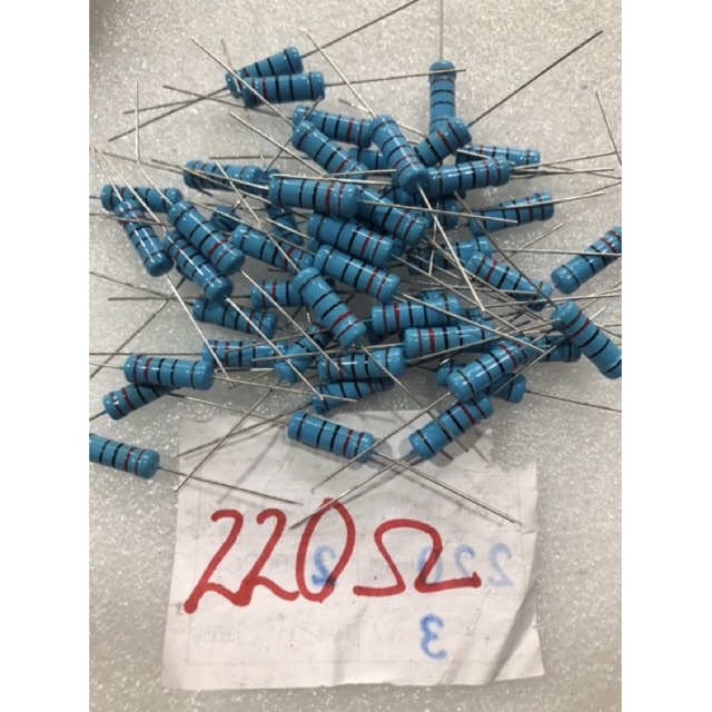 20   con    điện    trở    mầu    220   ôm   3W