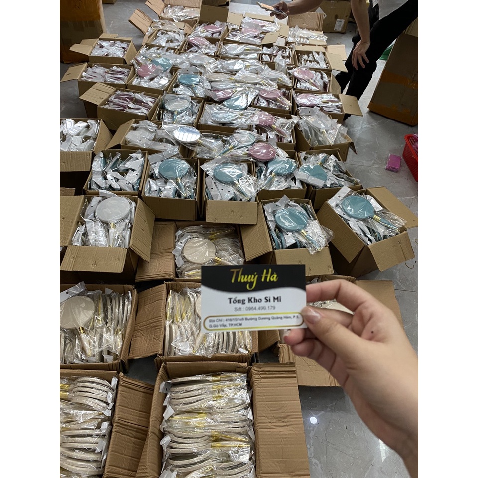 Gương soi công chúa_Dụng cụ nối mi_Thúy Hà