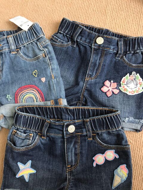 Quần short Baby Gap