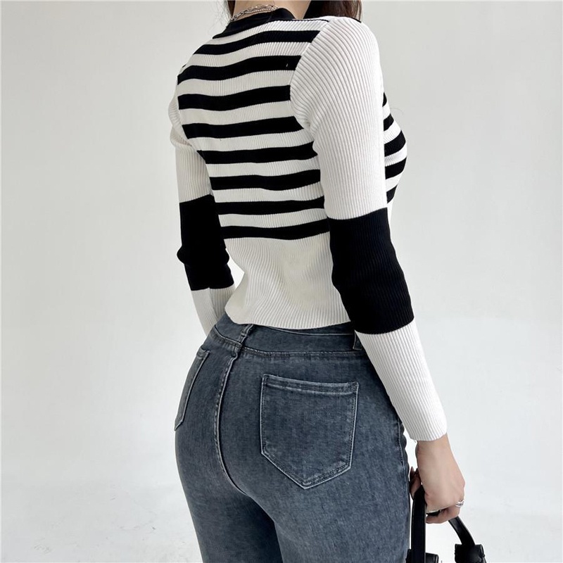 IELGY  Áo Sweater Dệt Kim Mỏng Cổ Chữ V Màu Sắc Tương Phản Thời Trang Cho Nữ