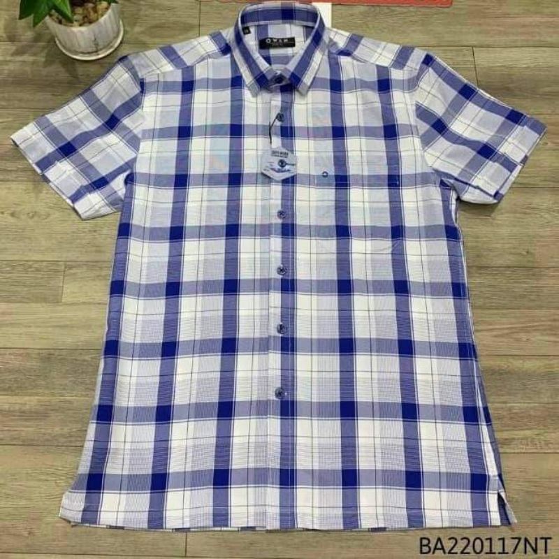 Áo Sơ Mi Nam Ngắn Tay OWEN BA220117NT Somi Công Sở Cao Cấp Màu Kẻ Caro Lớn Navy Trắng Vải Nano Dáng Suông Tà Bằng Có Túi
