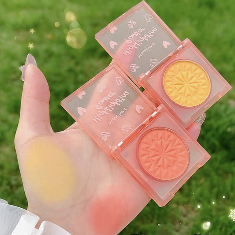 Phấn má bắt sáng MAXFINE Highlight Boost On Your Fashion Beauty MAXF09 | BigBuy360 - bigbuy360.vn