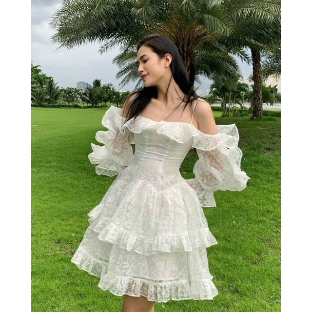 Đầm Trắng Ren Buom Tay Bèo