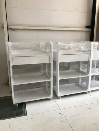 Kệ spa , xe đẩy gỗ 3 tầng spa
