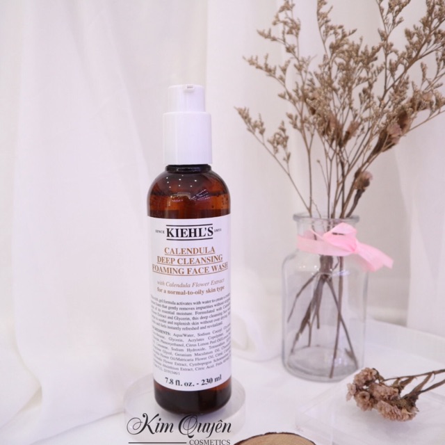 Sữa rửa mặt hoa cúc Kiehl's Calendula Deep Cleansing Foaming Face Wash