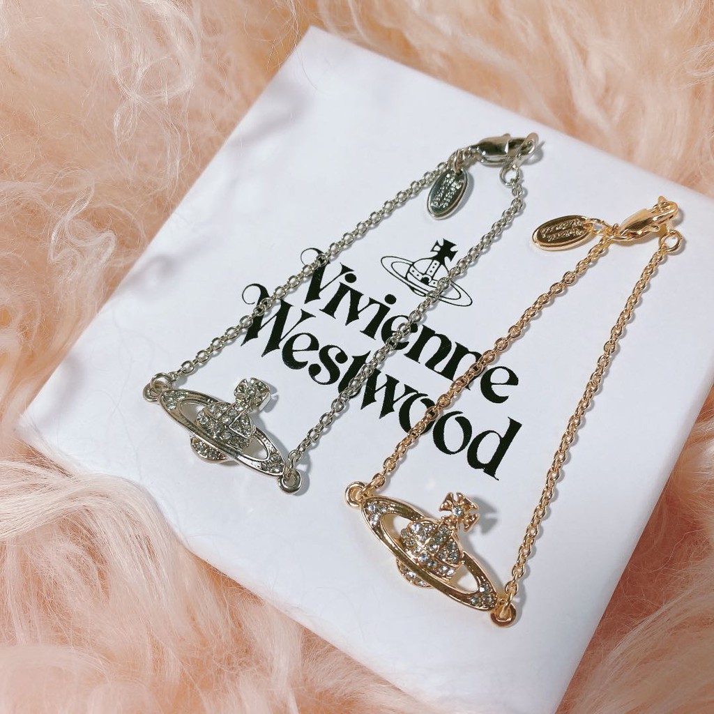 SẴN  Vòng tay vivienne westwood  SẴN