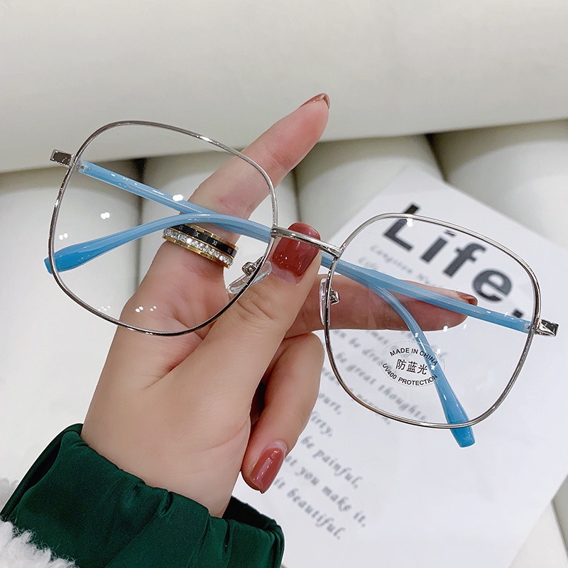Mắt Kính Chống Bức Xạ Và Ánh Sáng Xanh Dành Cho Nam Và Nữ
