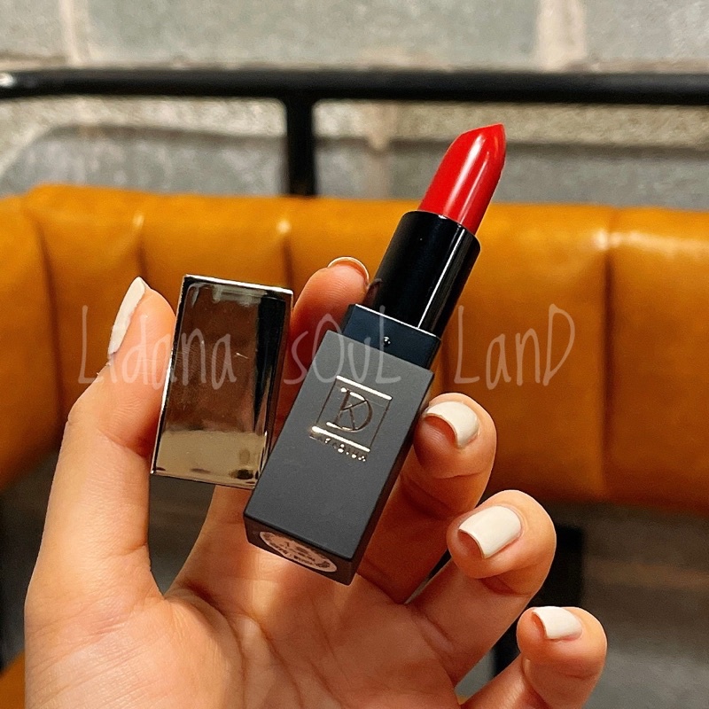 Son Karadium Matt Holic Lipstick